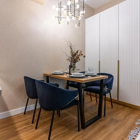Apartament Piaseckiego *
